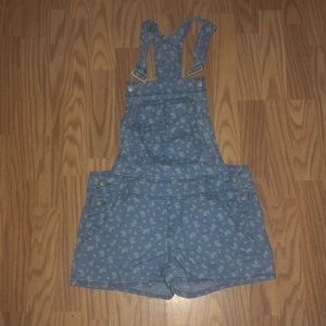 Womens Overall Flowered Shorts